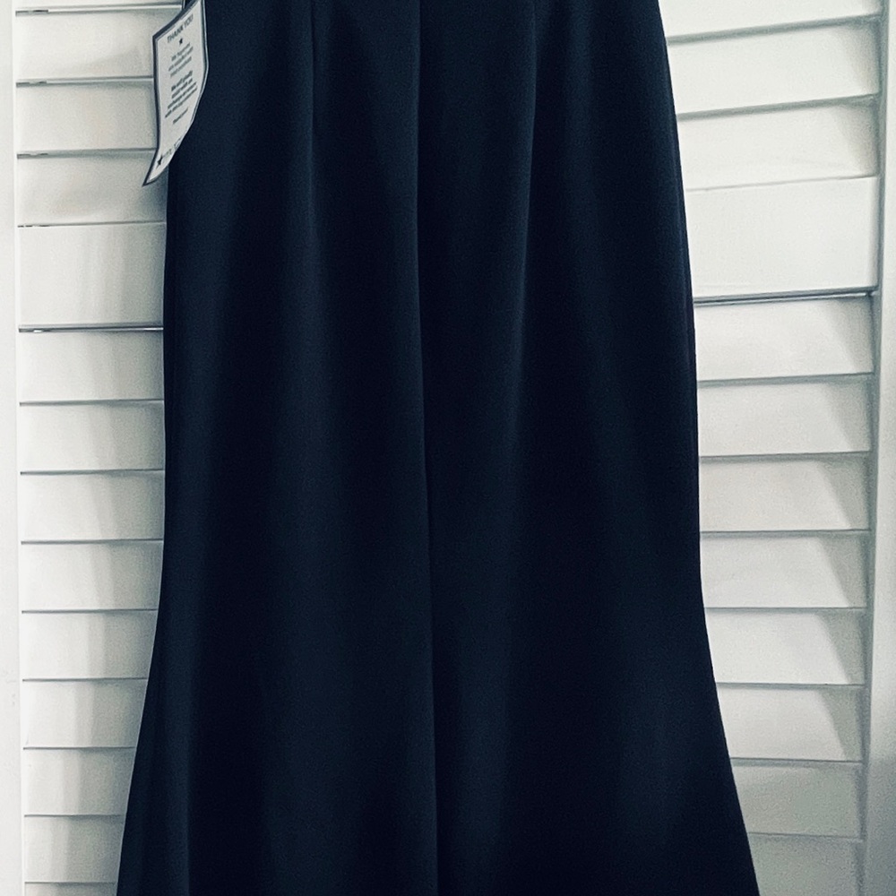 Xscape Women's Off Shoulder Cutout Gown Black Dress Size 8 Front Pleat - Picture 6 of 8